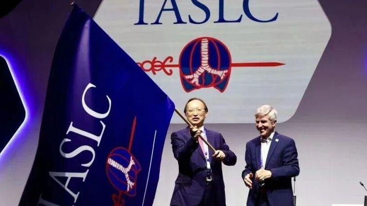 2025 WCLC：周彩存教授正式接任IASLC主席